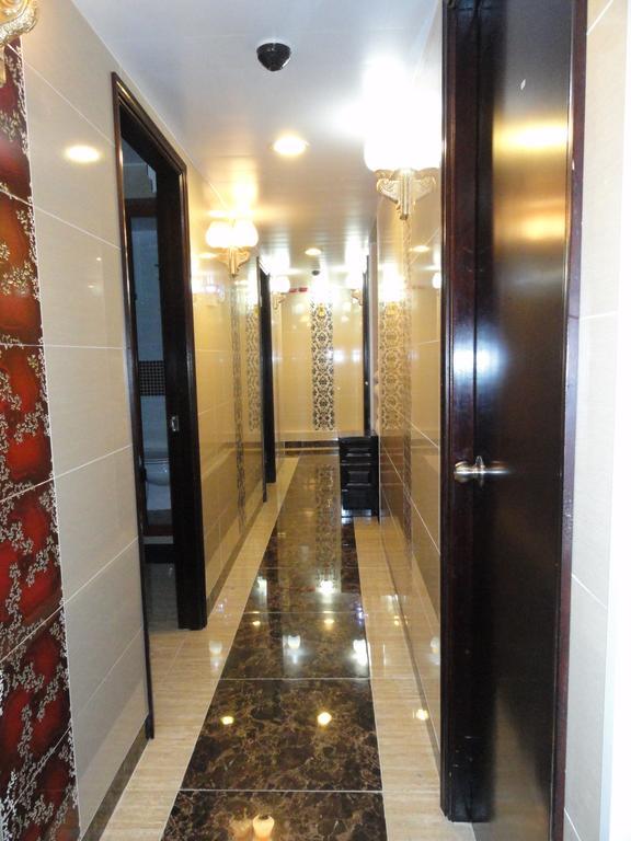 Paris Guest House Хонконг Екстериор снимка