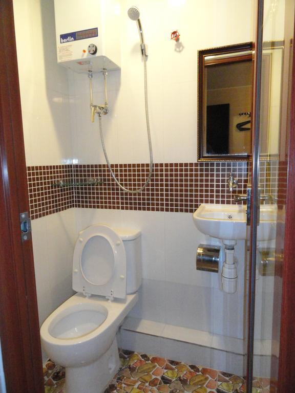 Paris Guest House Хонконг Екстериор снимка